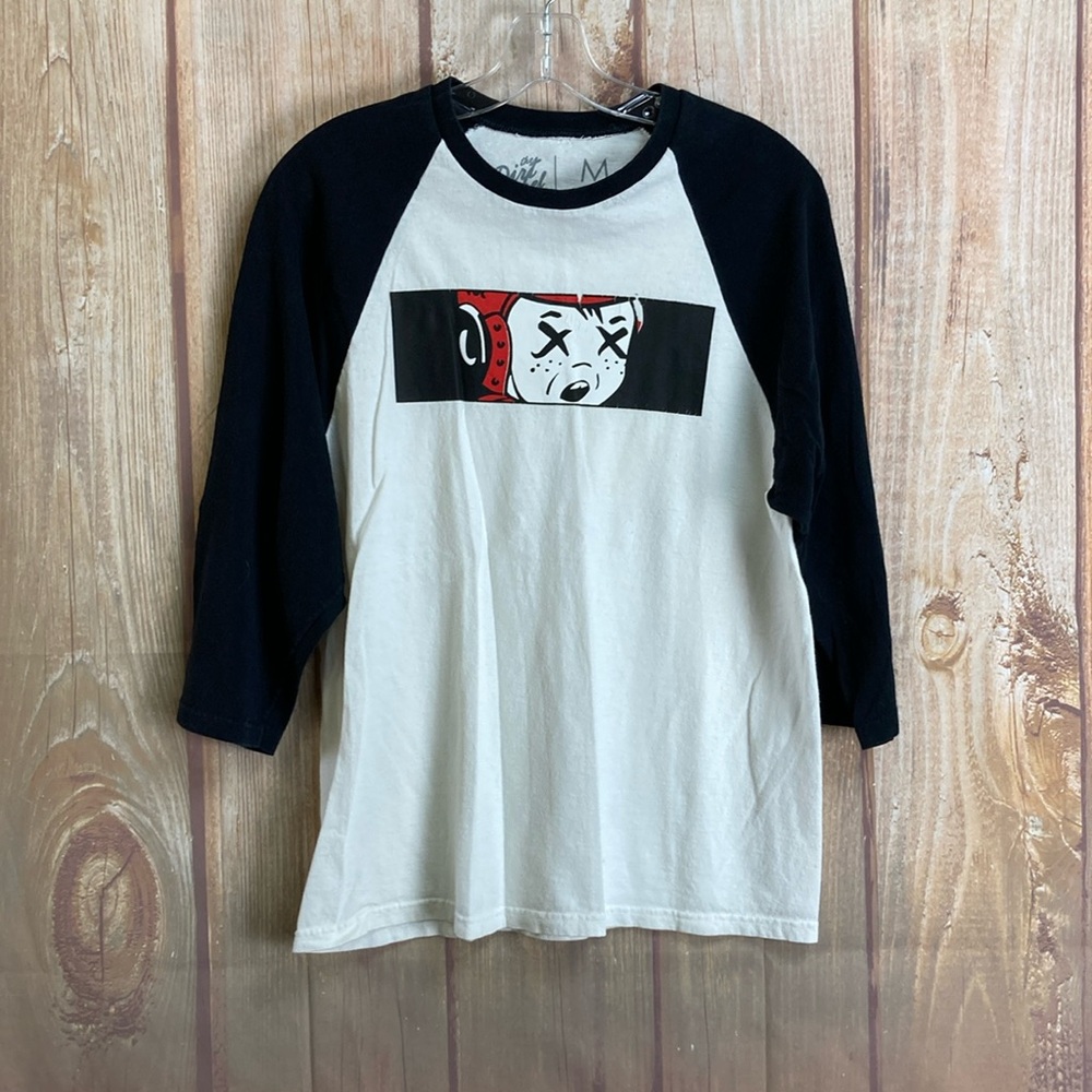 💵The Dirt Label Black and White Graphic Raglan Shirt Size Medium Unisex **Read**